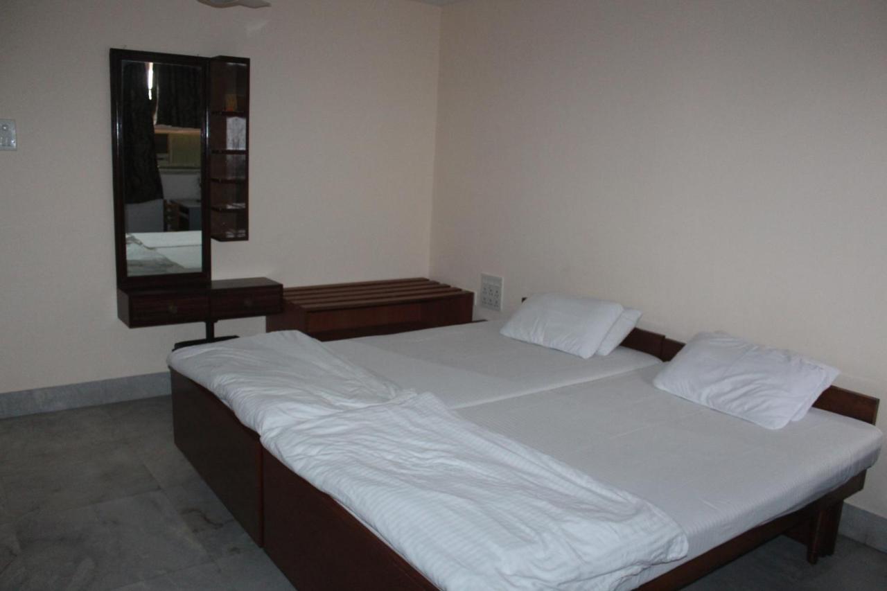 Service Apartments, Park Street, Calcutta Ngoại thất bức ảnh