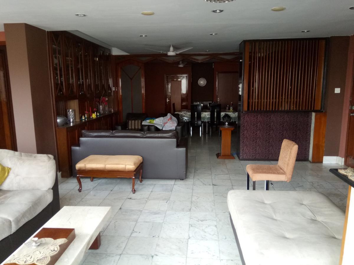 Service Apartments, Park Street, Calcutta Ngoại thất bức ảnh