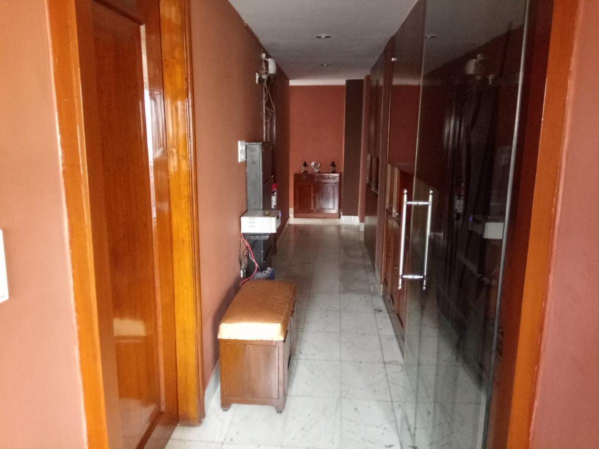 Service Apartments, Park Street, Calcutta Ngoại thất bức ảnh