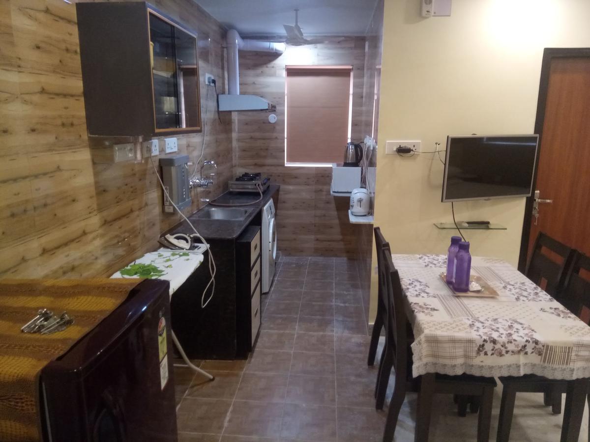 Service Apartments, Park Street, Calcutta Ngoại thất bức ảnh